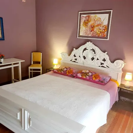 V.home Affittacamere